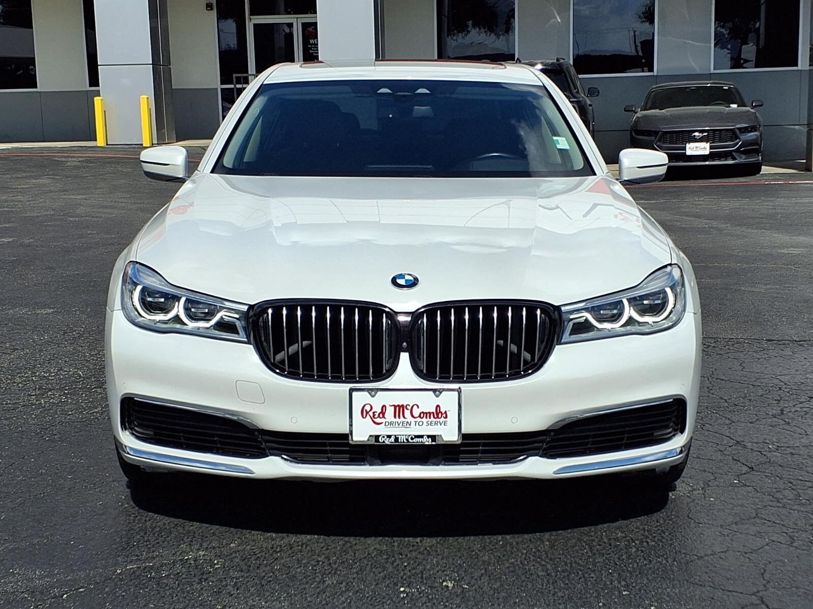 2019 BMW 750i