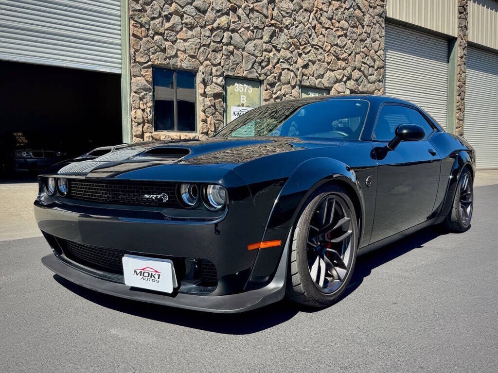 2019 DODGE Challenger