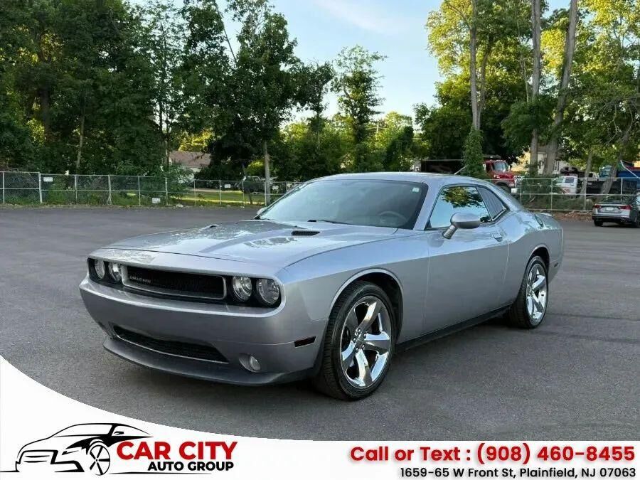 2013 DODGE Challenger