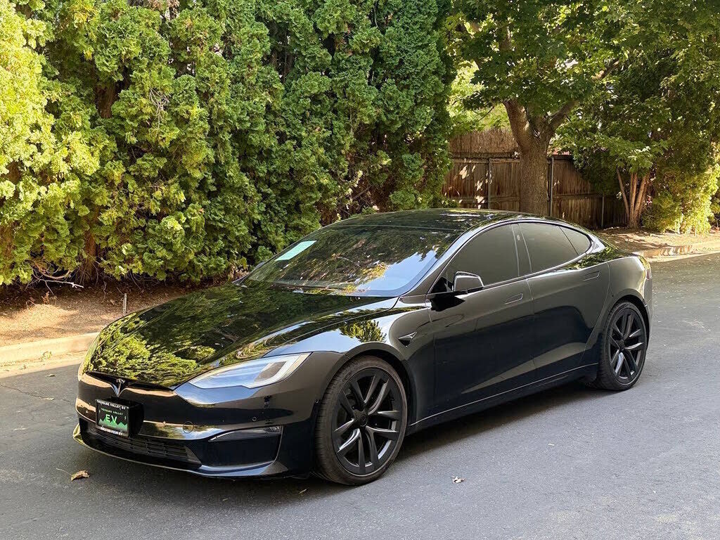 2021 TESLA Model S