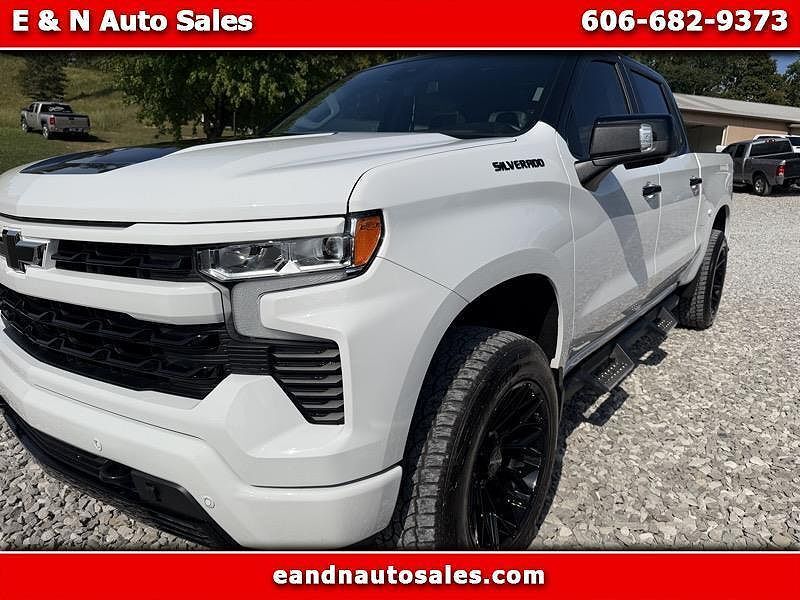 2025 CHEVROLET Silverado