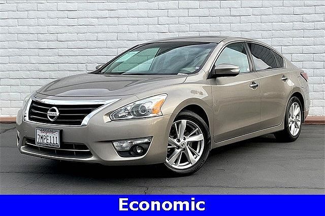 2015 NISSAN Altima