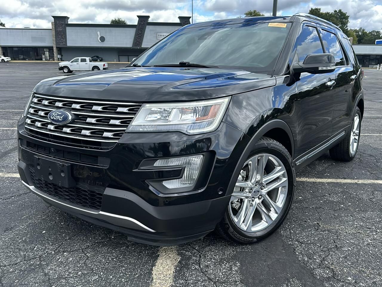 2017 FORD Explorer