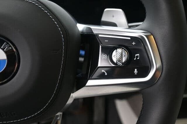 2025 BMW 760i