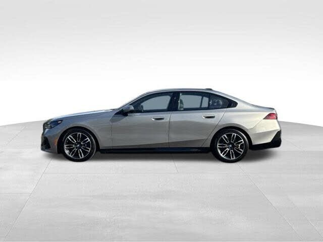 2026 BMW 540i
