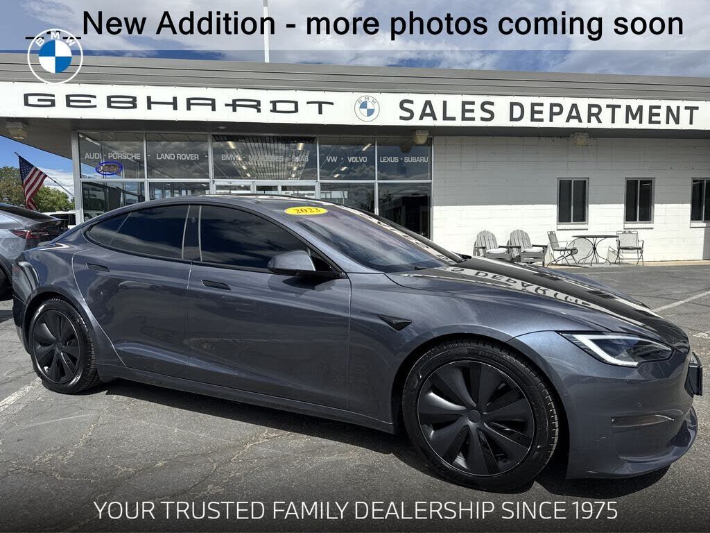 2023 TESLA Model S