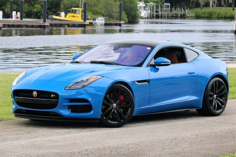 2019 JAGUAR F-Type