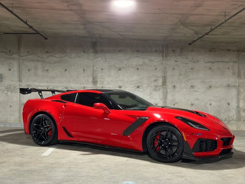 2019 CHEVROLET Corvette