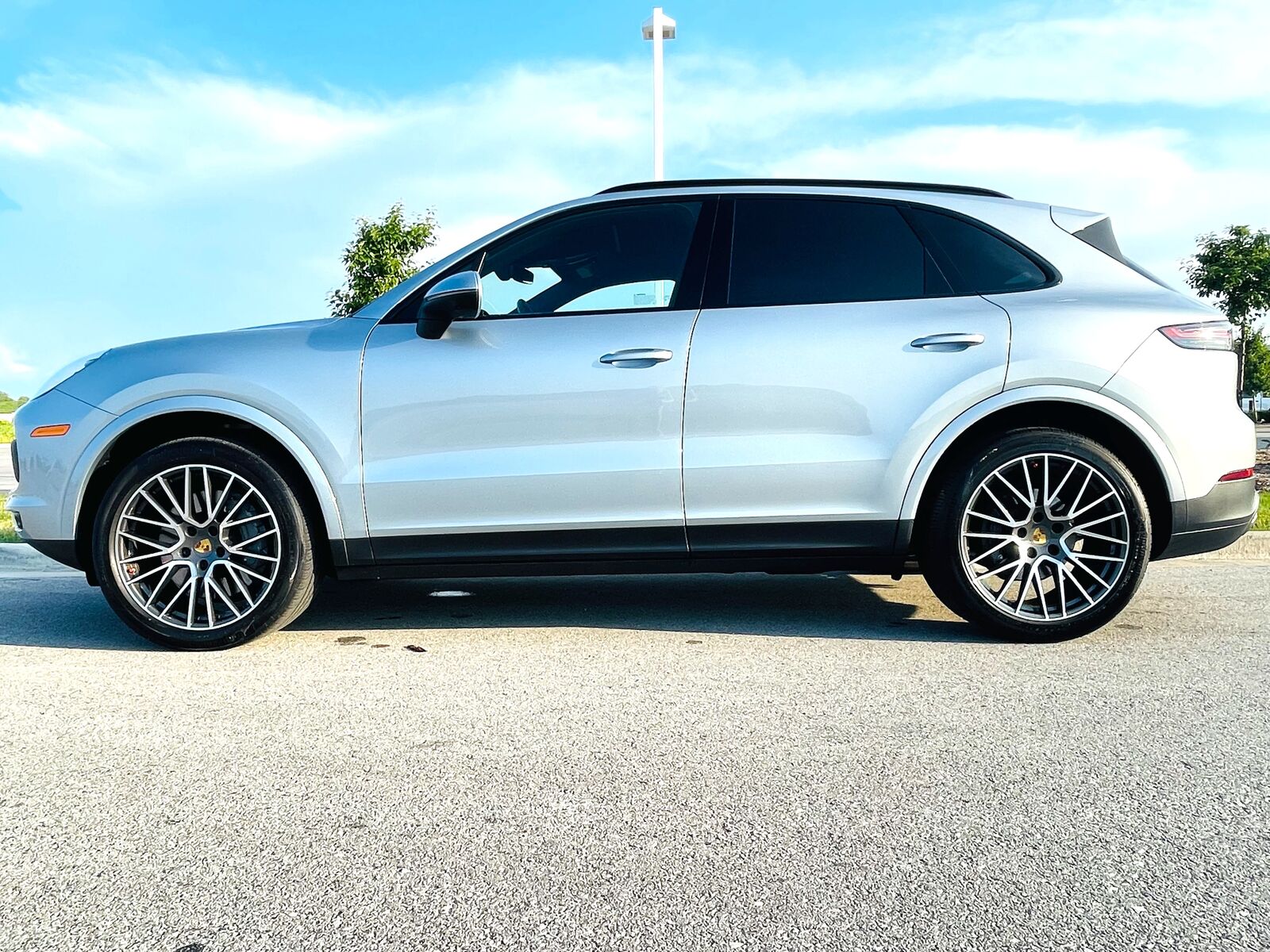 2021 PORSCHE Cayenne