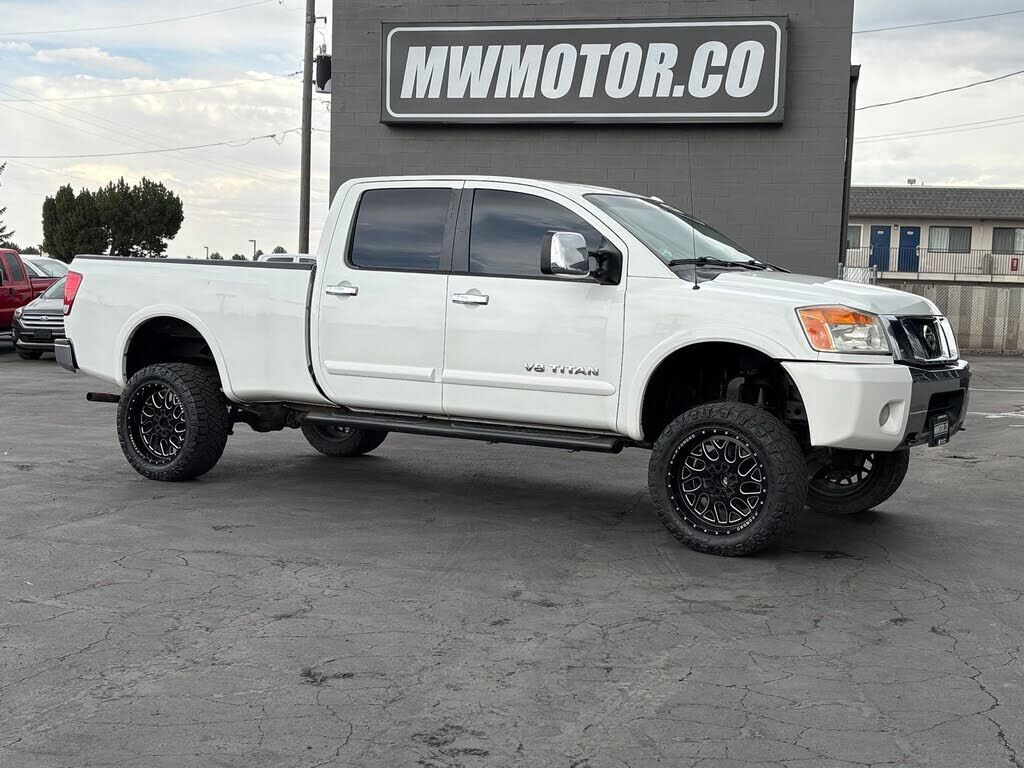 2008 NISSAN Titan