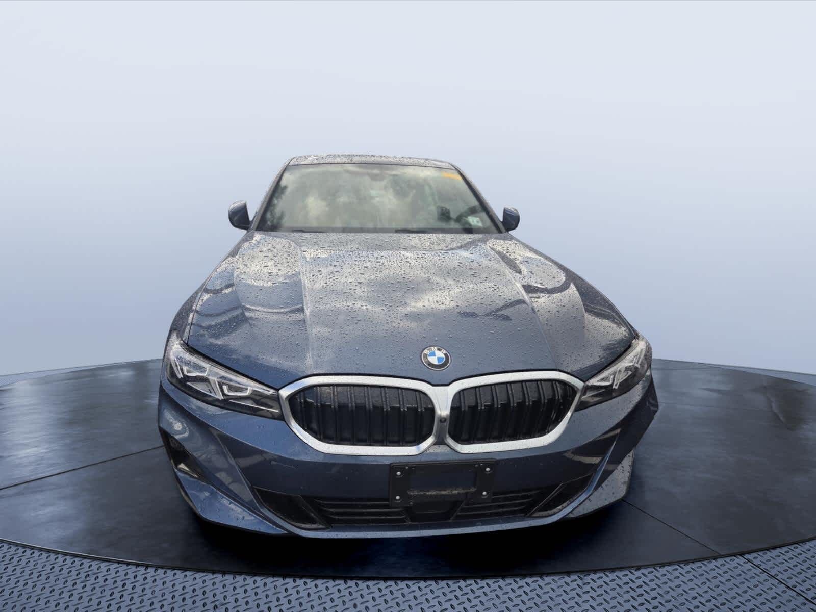 2026 BMW 330i