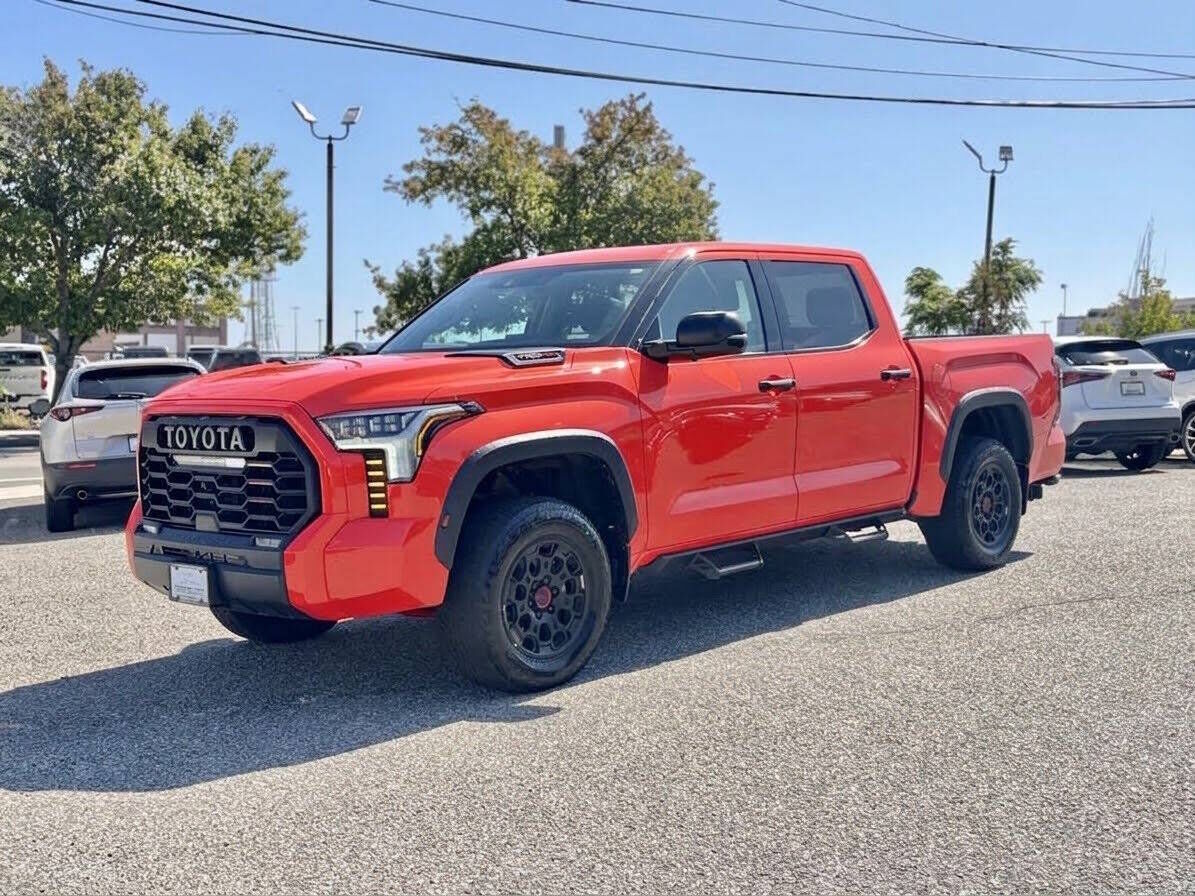 2022 TOYOTA Tundra