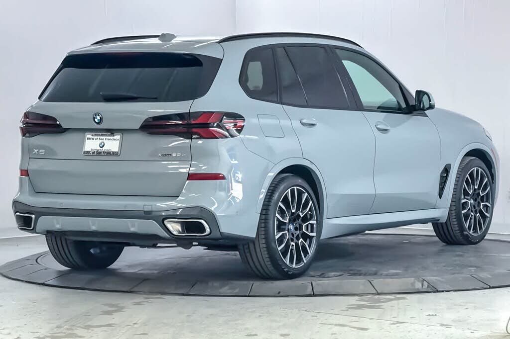 2024 BMW X5