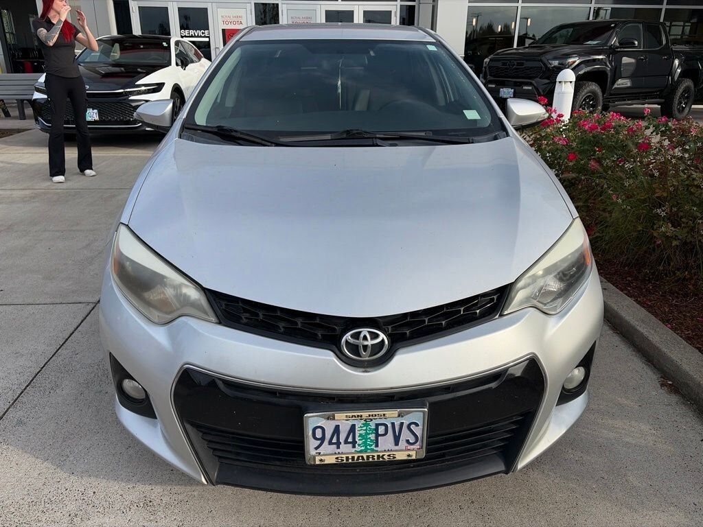 2014 TOYOTA Corolla