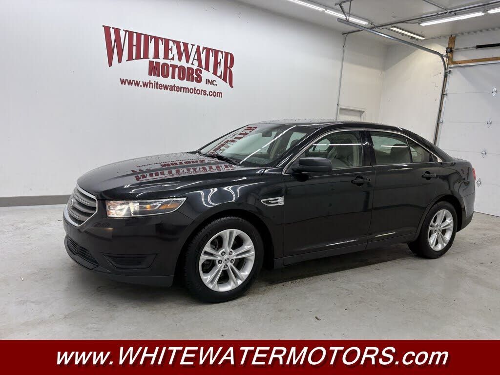 2015 FORD Taurus