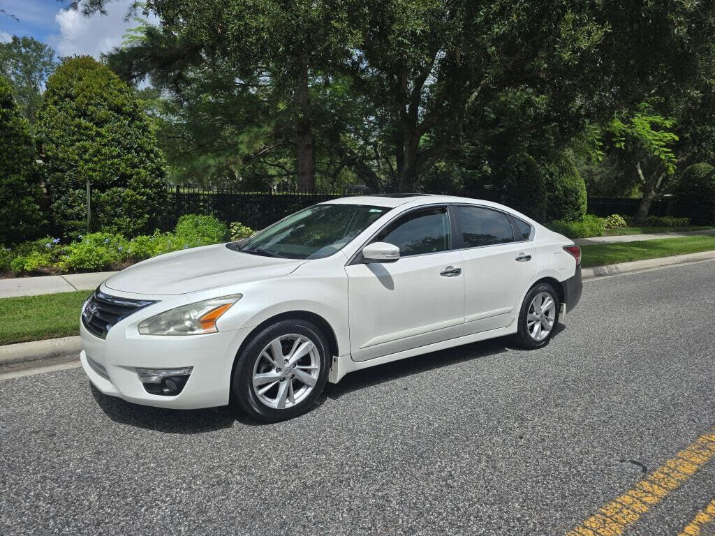 2014 NISSAN Altima