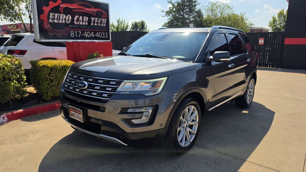 2017 FORD Explorer