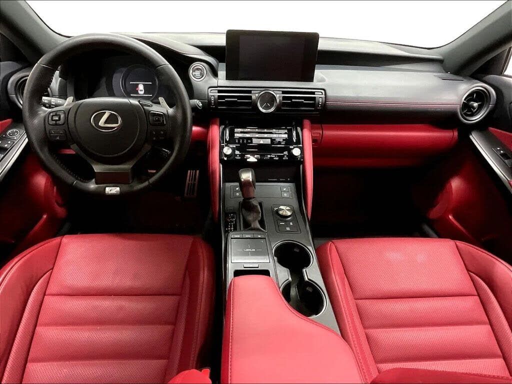 2024 Lexus IS