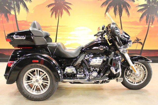 2024 HARLEY DAVIDSON FLHTCUTG / Tri Glide Ultra
