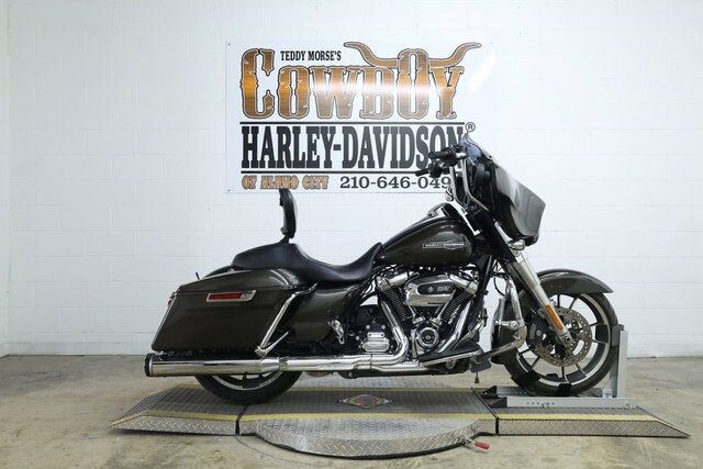 2021 HARLEY DAVIDSON FLHX / Street Glide