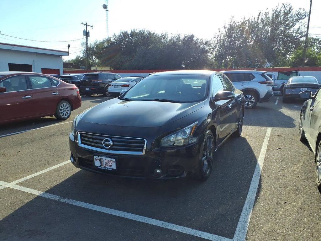 2014 NISSAN Maxima