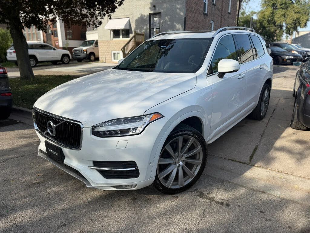 2018 VOLVO XC90