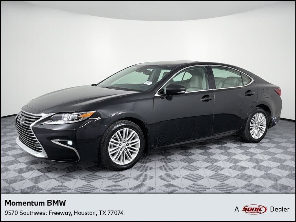 2017 LEXUS ES