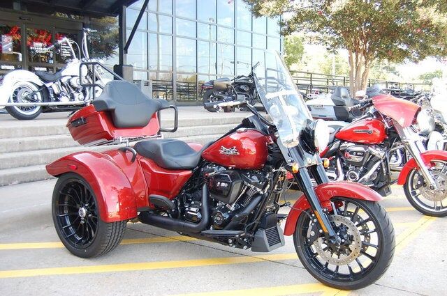 2025 HARLEY DAVIDSON FLRT / Freewheeler