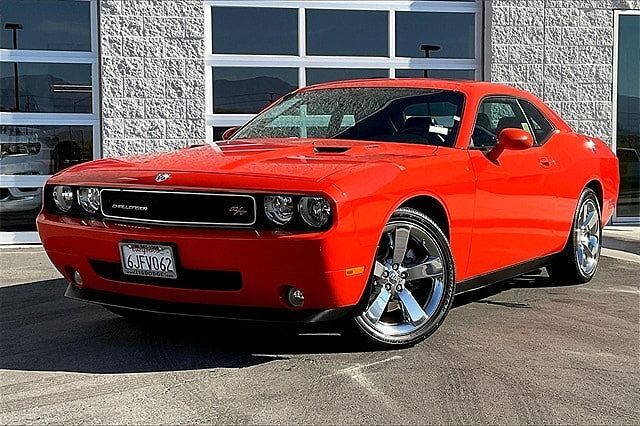 2009 DODGE Challenger