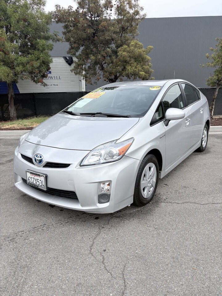 2011 TOYOTA PRIUS