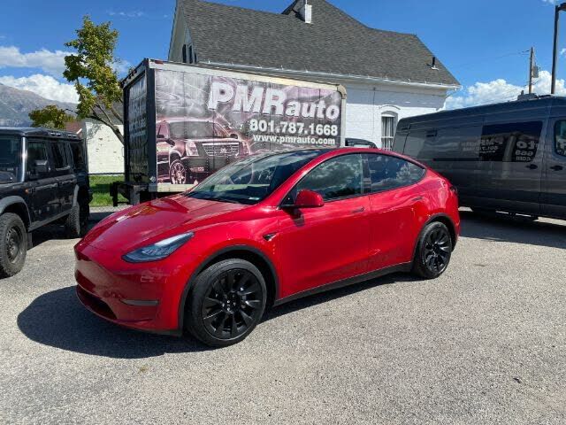 2021 TESLA Model Y