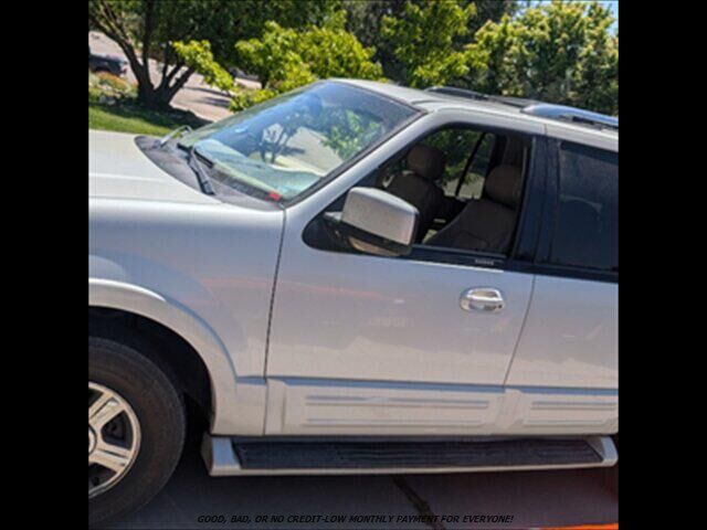 2005 FORD Expedition