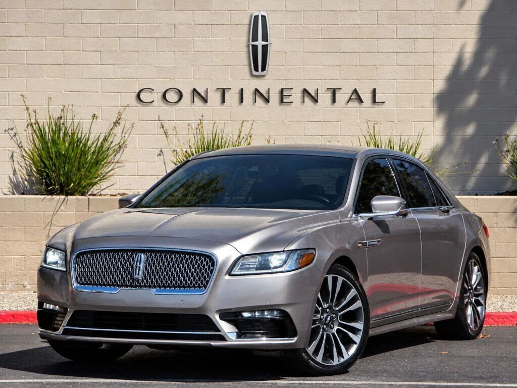 2019 LINCOLN Continental