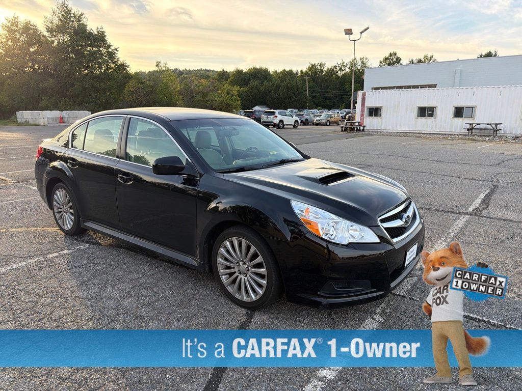 2010 SUBARU Legacy