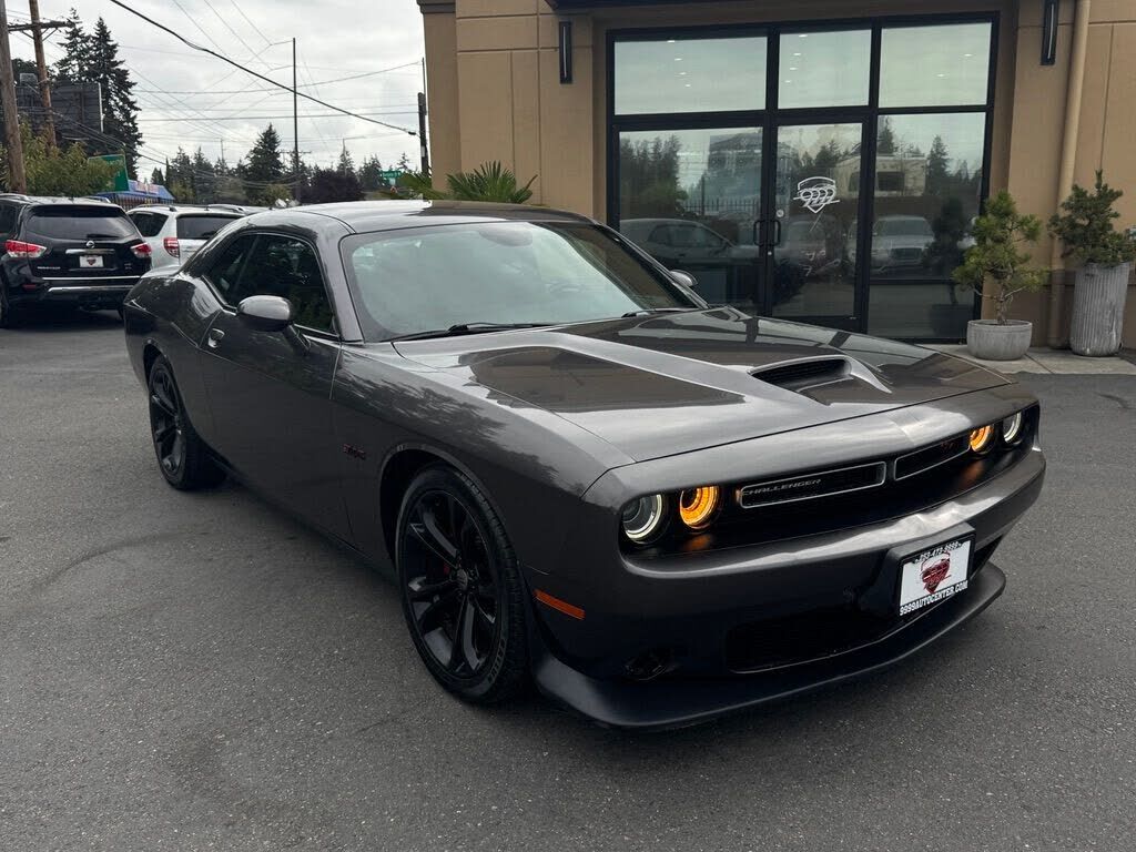 2020 DODGE Challenger