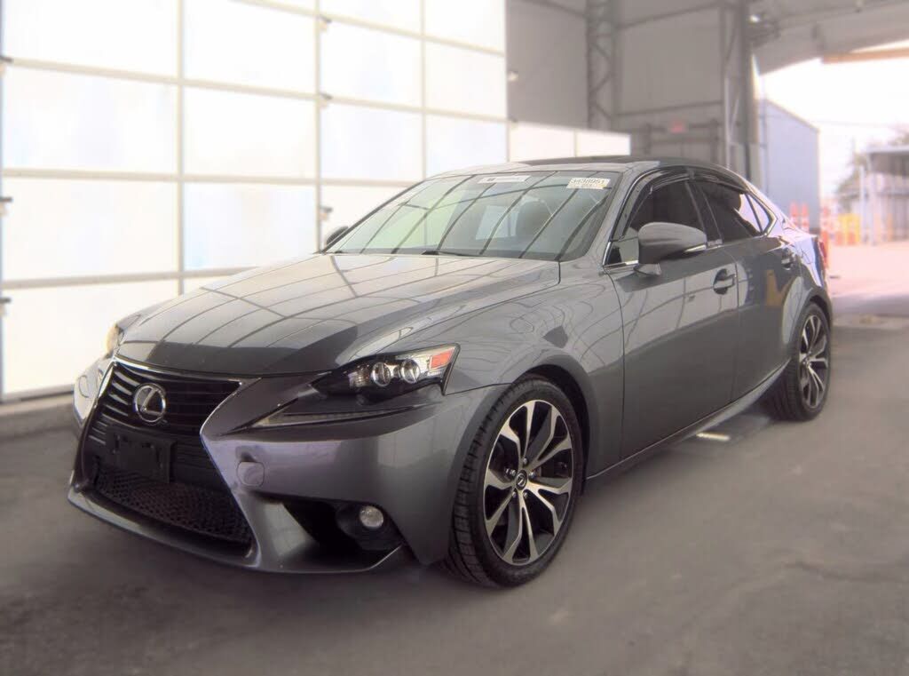 2015 LEXUS IS