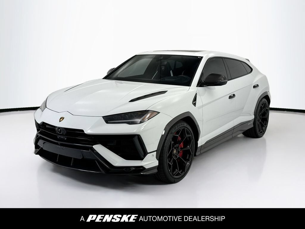 2023 LAMBORGHINI URUS