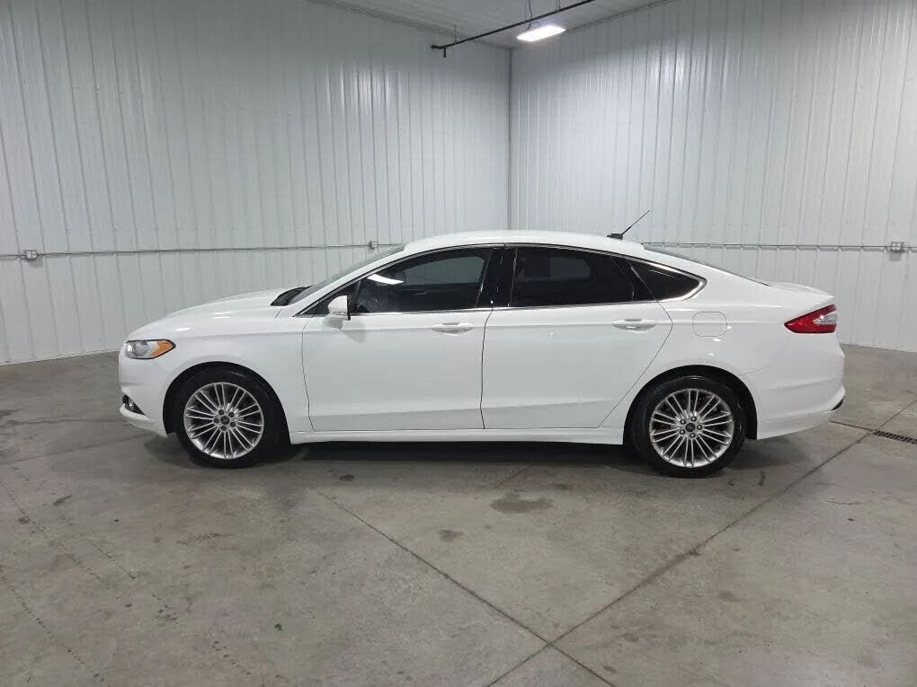 2014 FORD Fusion