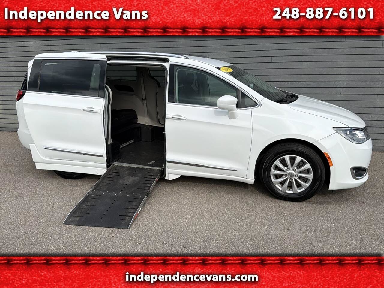 2018 CHRYSLER Pacifica