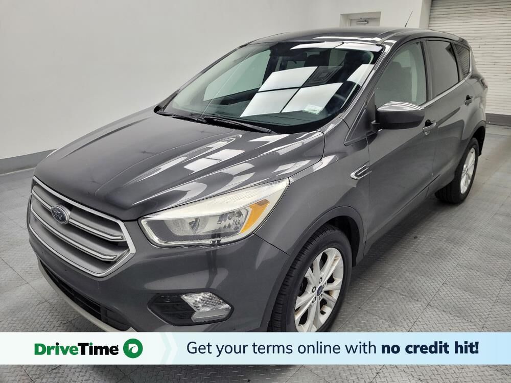 2017 FORD Escape