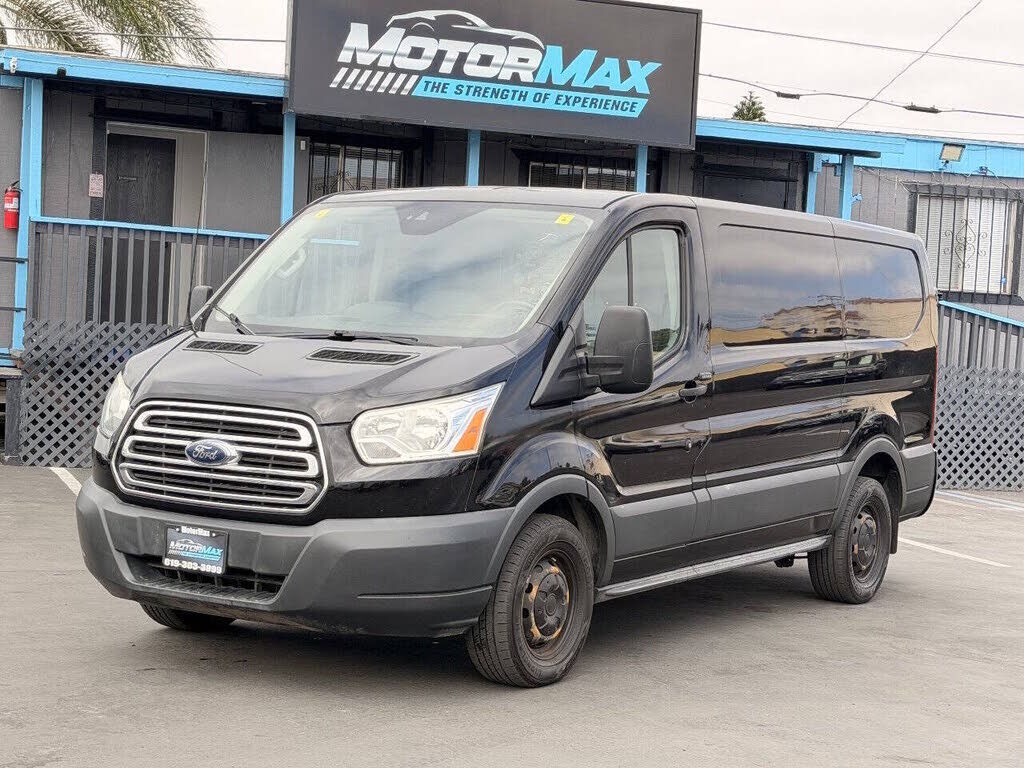 2017 FORD Transit