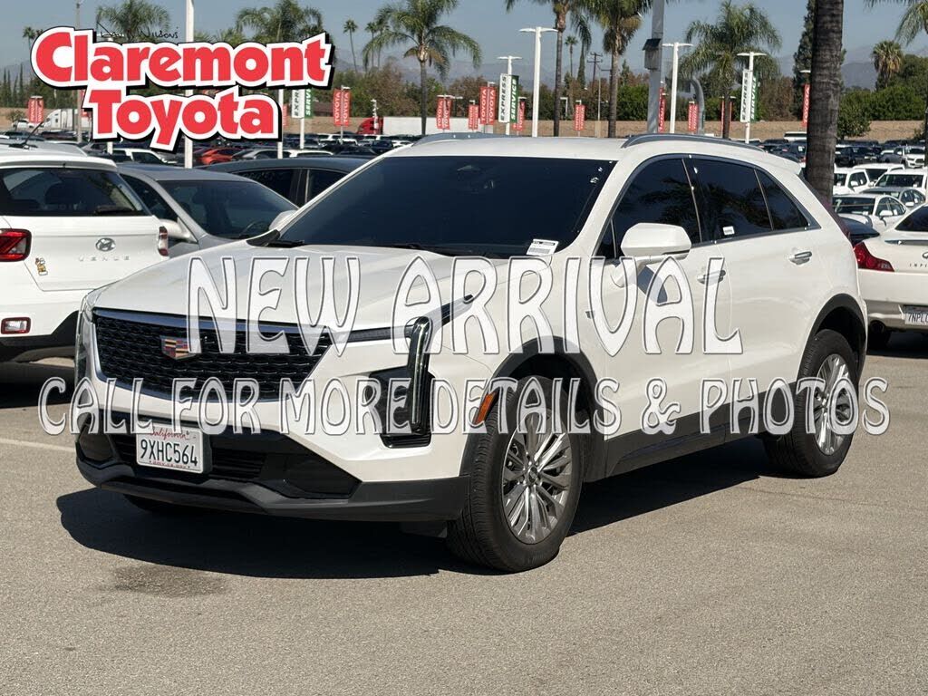 2024 CADILLAC XT4