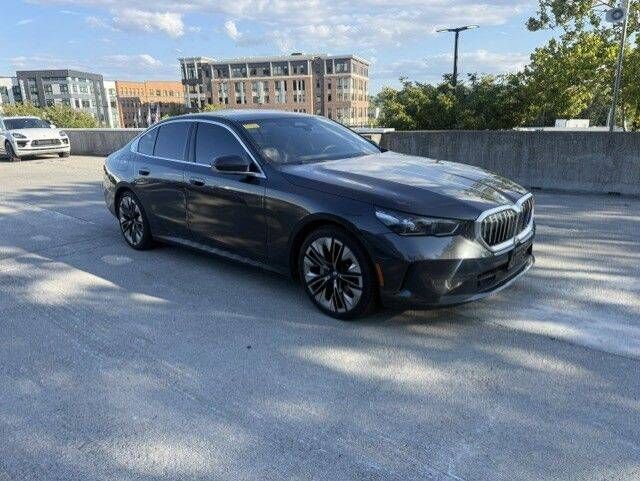 2024 BMW 530i