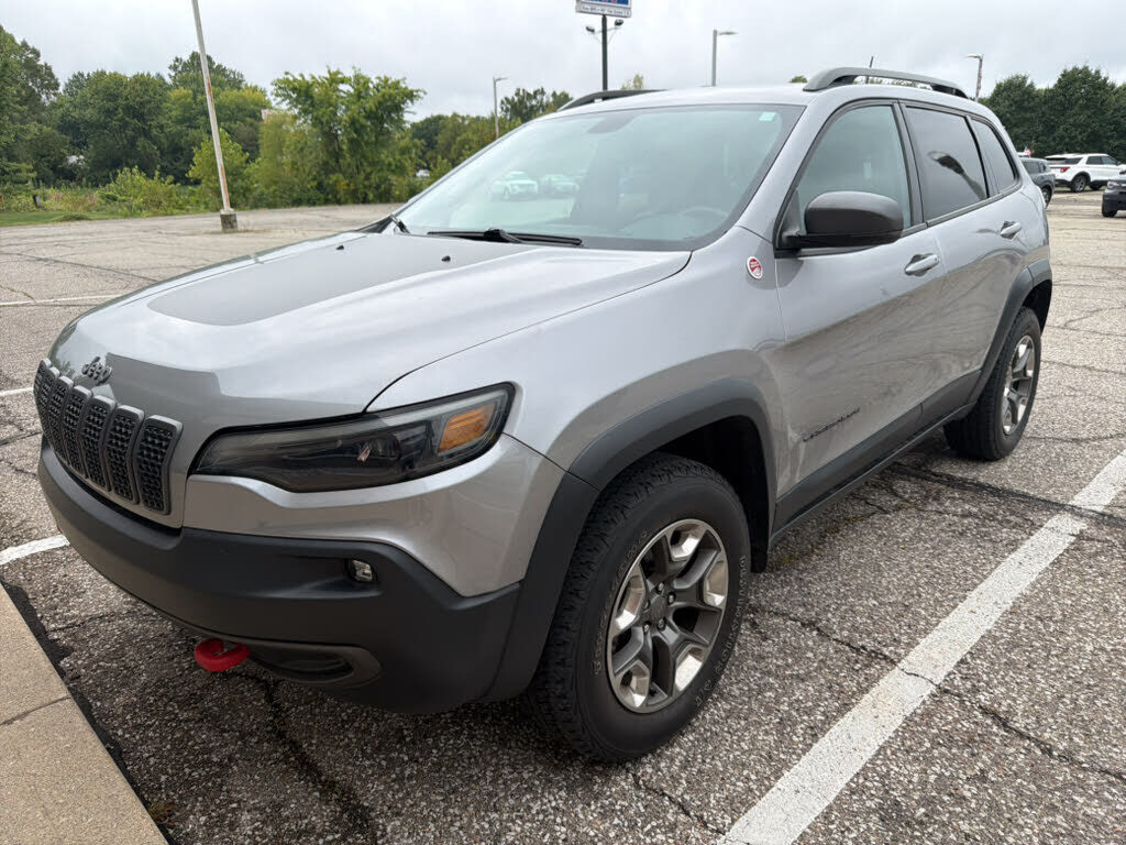 2019 JEEP Cherokee