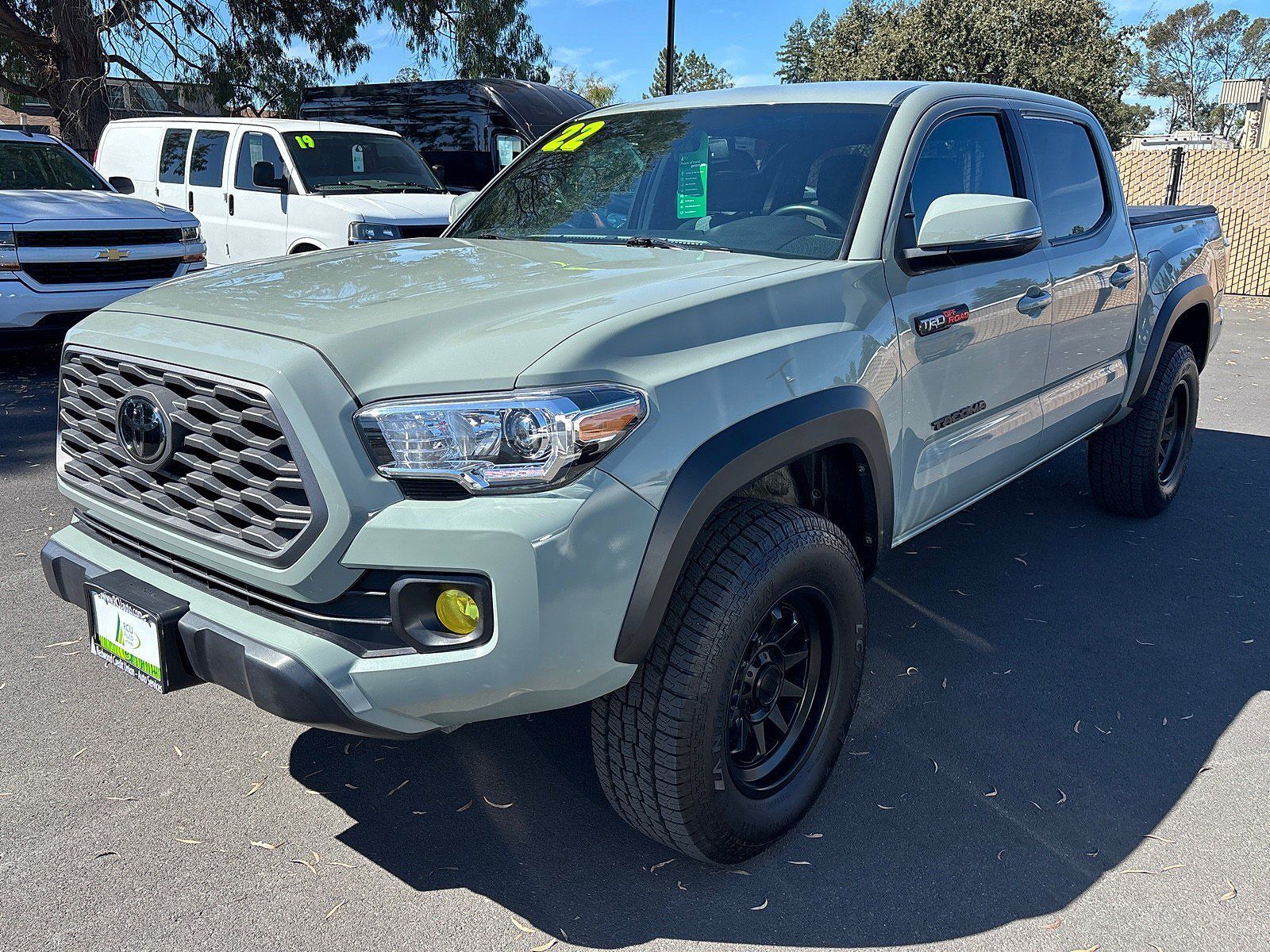 2022 TOYOTA Tacoma