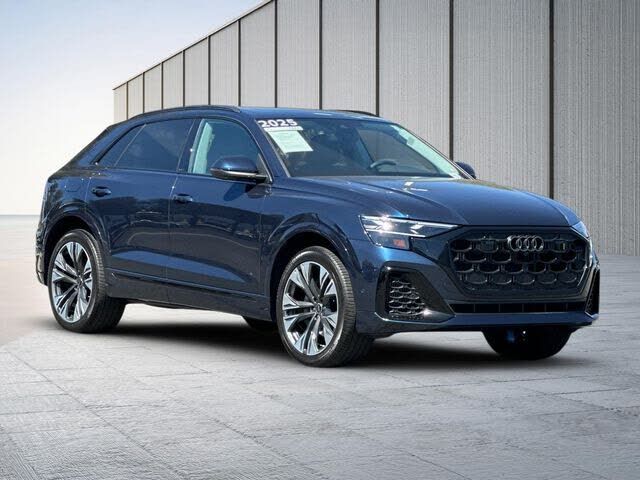 2025 Audi Q8