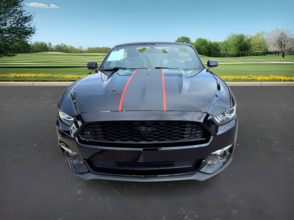 2015 FORD Mustang