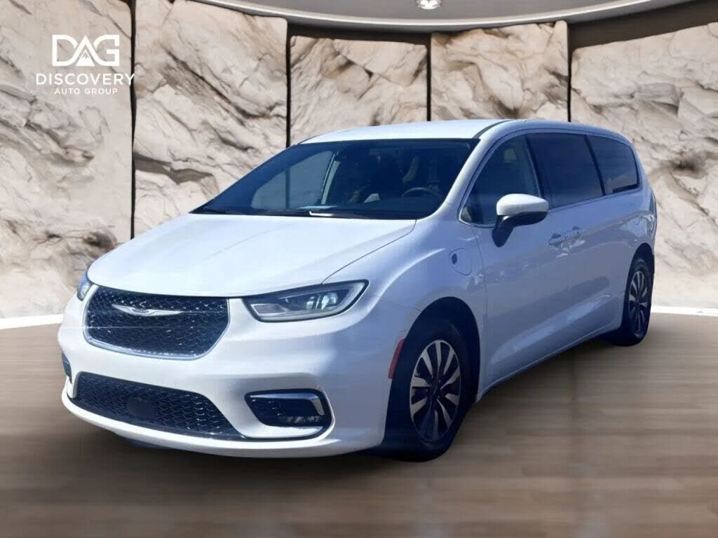 2023 CHRYSLER Pacifica