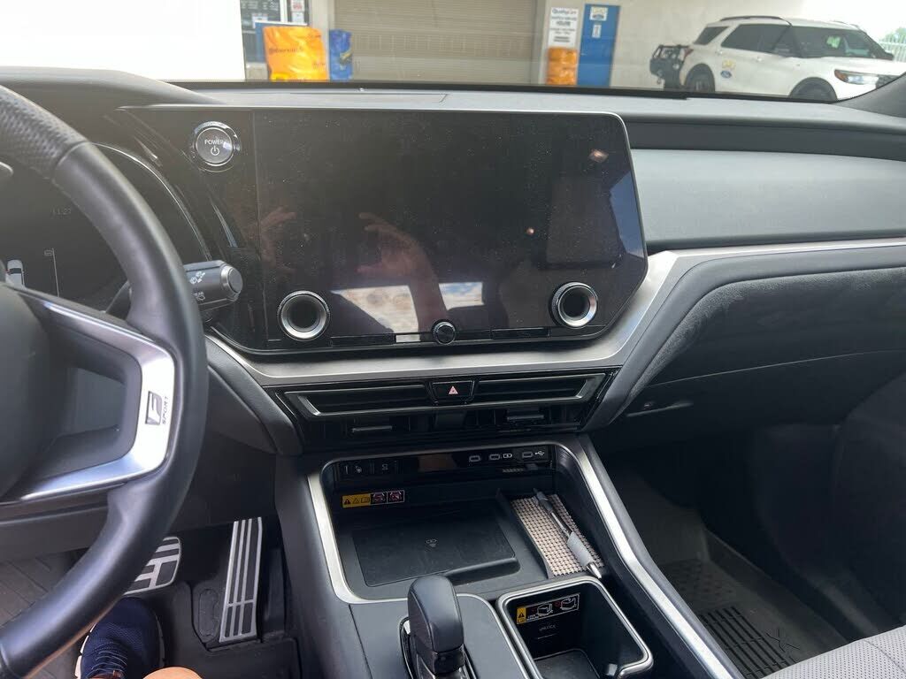 2025 Lexus TX
