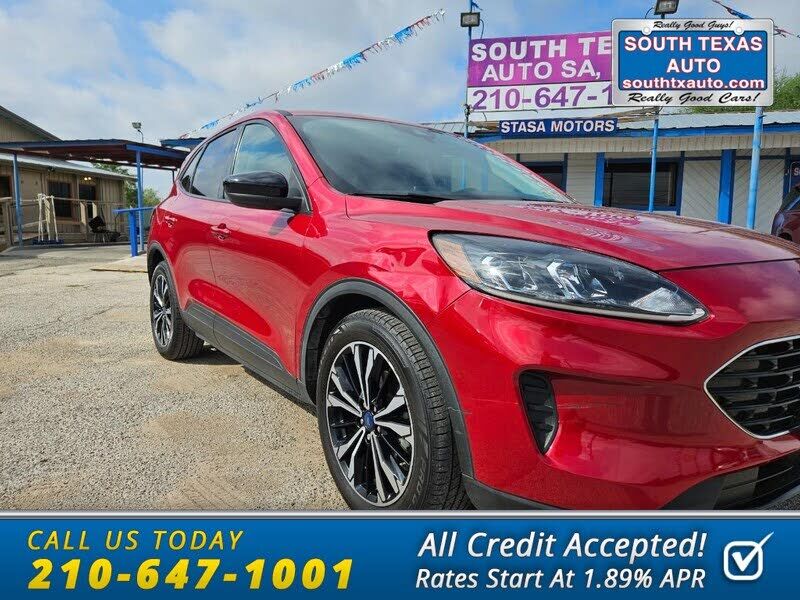 2022 FORD Escape